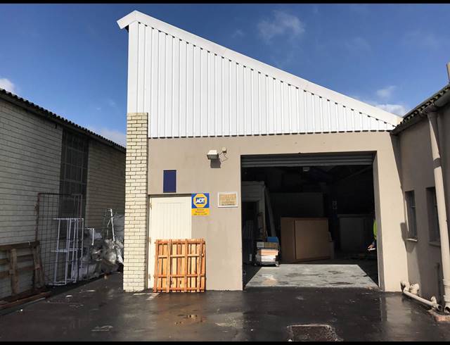 280M² FACTORY TO LET IN BEACONVALE